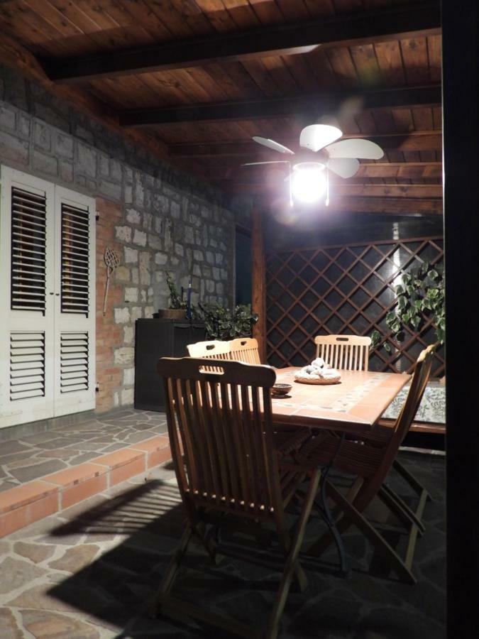 Casa Di Angela Appartement Torrita di Siena Buitenkant foto